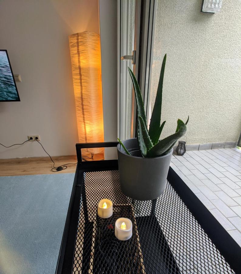 Ideales Messe Appartment 15min Fahrtweg Kirchheim unter Teck Extérieur photo